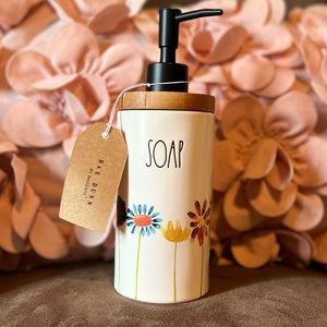 NWT Rae Dunn -  SOAP soap dispenser in floral watercolor.